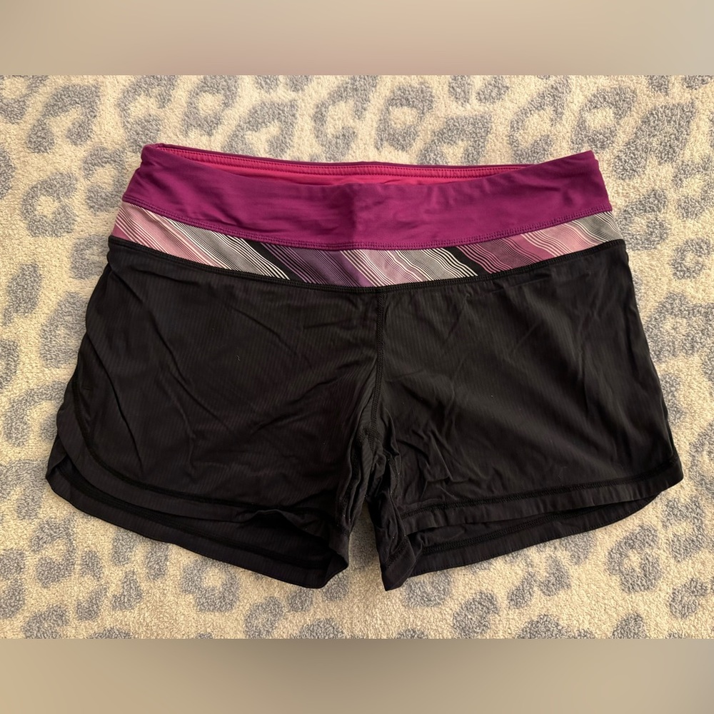 Lululemon shorts black plum size 6